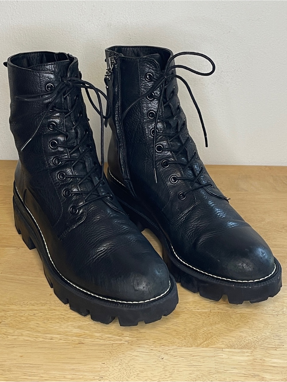 Sam Edelman Garrett Black Leather Lug Sole Lace-Up Combat Boots Size 9